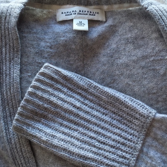 Banana Republic grey cashmere blend cardigan - Picture 4 of 4